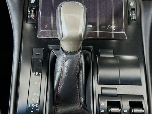 Used 2021 Lexus GX 460 Premium w/ Premium Package image 25