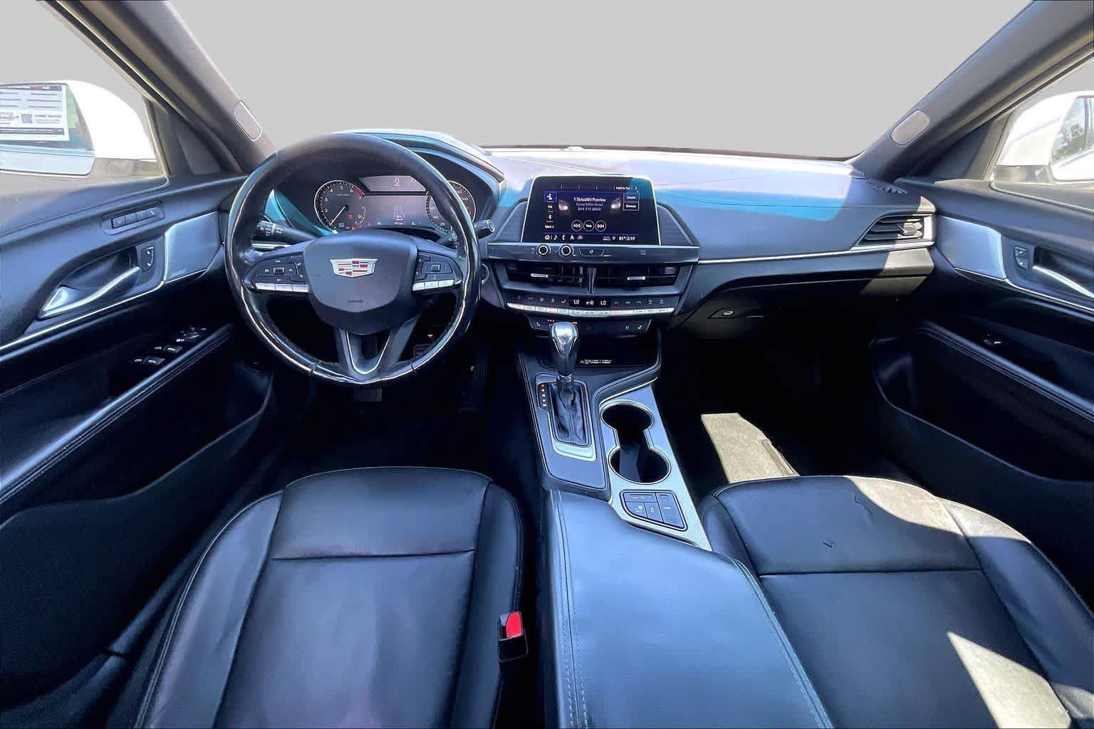 Used 2020 Cadillac CT4 Premium Luxury RWD image 13