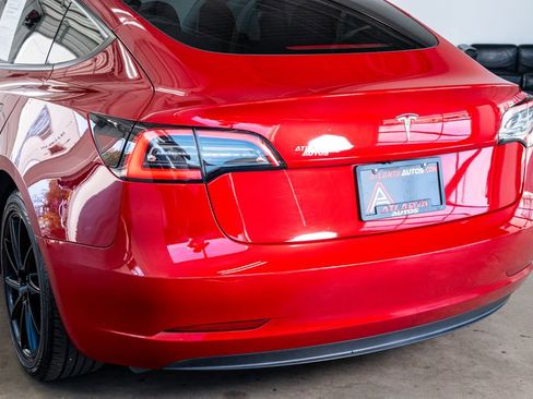 Used 2023 Tesla Model 3 Standard Range image 22