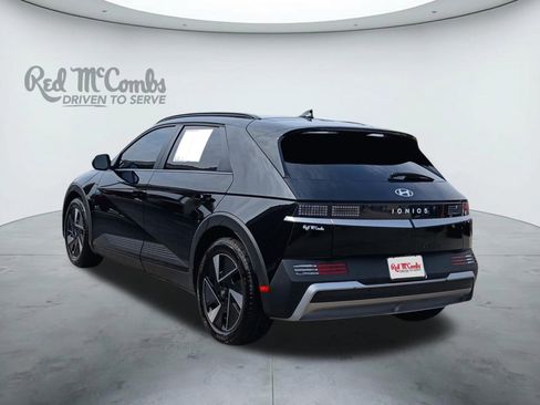 Used 2025 Hyundai Ioniq 5 SEL image 3