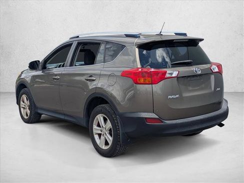 Used 2014 Toyota RAV4 XLE FWD image 7