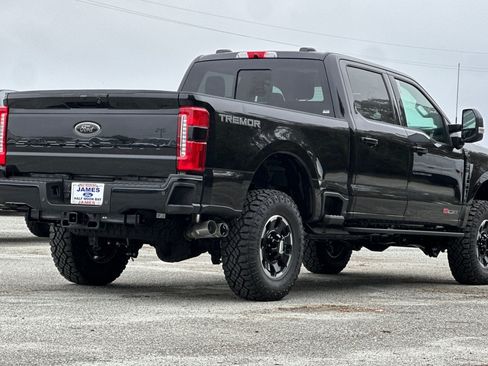 New 2026 Ford F250 Lariat w/ Tremor Off-Road Package AWD/4WD image 5