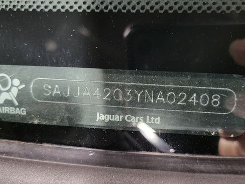 Used 2000 Jaguar XK8 Convertible RWD image 16