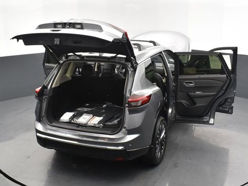 New 2026 Nissan Rogue Platinum w/ Platinum Premium Package image 33