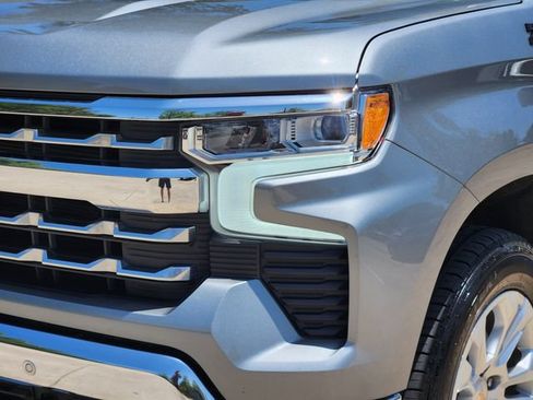 Used 2024 Chevrolet Silverado 1500 LTZ AWD/4WD image 8