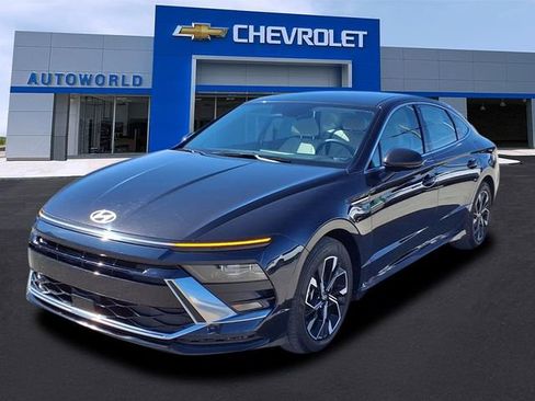 Used 2025 Hyundai Sonata SEL image 3