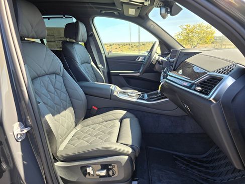New 2026 BMW X5 xDrive40i w/ Executive Package AWD/4WD image 47