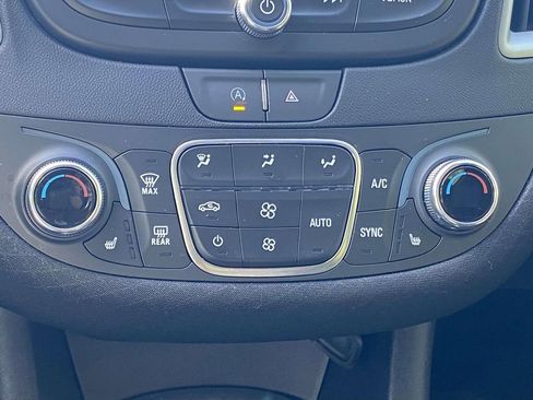 Used 2024 Chevrolet Malibu LT FWD image 27