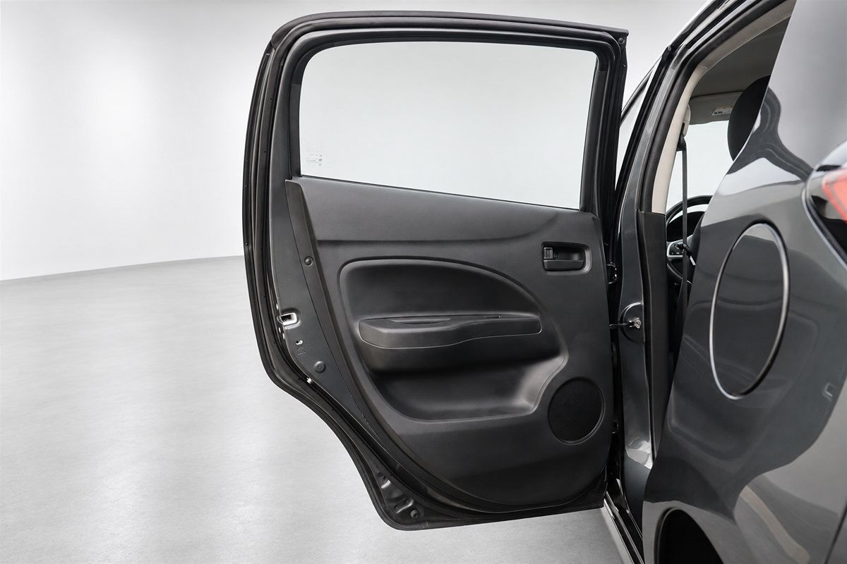 Used 2024 Mitsubishi Mirage ES FWD image 16