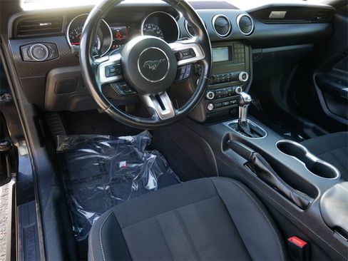 Certified 2019 Ford Mustang Convertible image 12