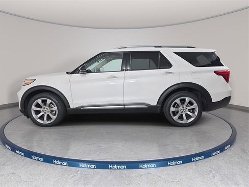 Used 2020 Ford Explorer Platinum w/ Premium Technology Package image 9