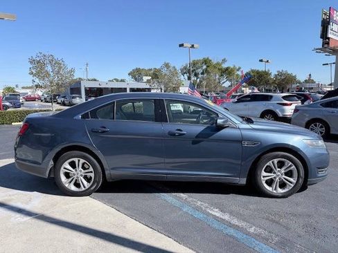 Used 2018 Ford Taurus SEL w/ Equipment Group 201A FWD image 4