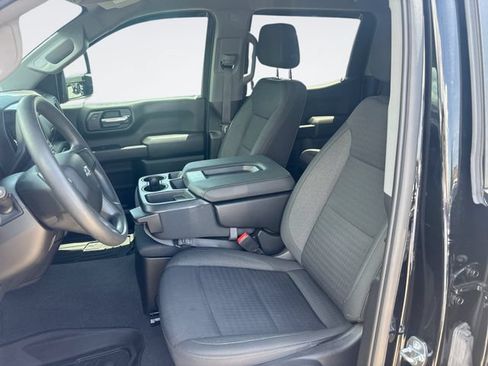 Used 2022 Chevrolet Silverado 1500 Custom Trail Boss AWD/4WD image 11
