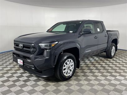 New 2025 Toyota Tacoma SR5