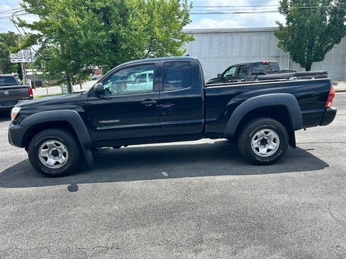 Used 2015 Toyota Tacoma 4x4 Access Cab V6 image 6