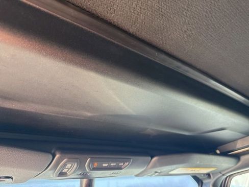 Used 2022 Jeep Wrangler Unlimited Sahara w/ Cold Weather Group image 23