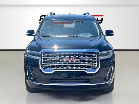 Used 2023 GMC Acadia Denali w/ Denali Ultimate Package FWD image 2