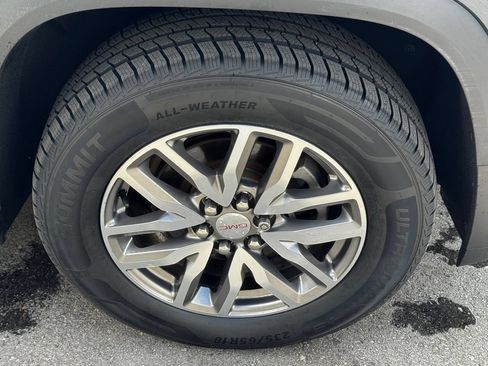 Used 2019 GMC Acadia SLE AWD/4WD image 50