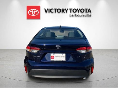 Used 2026 Toyota Corolla LE w/ LE Premium Package FWD image 4