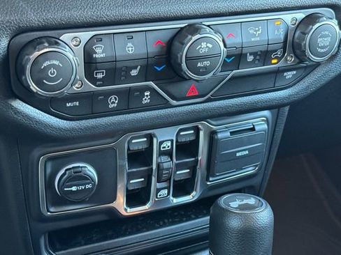 New 2025 Jeep Wrangler Sport S image 20