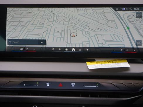 Used 2025 BMW X3 xDrive30i w/ Convenience Package image 13