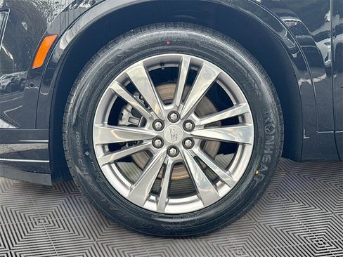 Used 2024 Cadillac XT6 Premium Luxury w/ Technology Package image 35