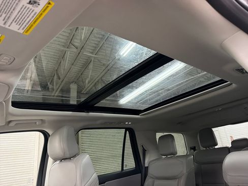 Certified 2025 Ford Expedition Active RWD image 10