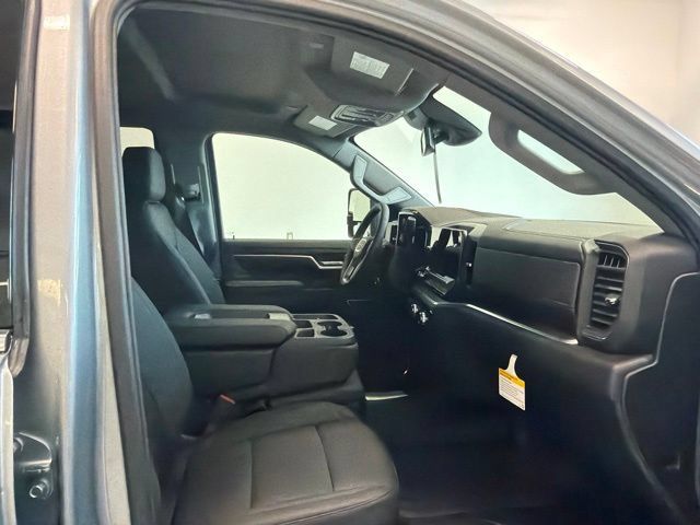New 2026 GMC Sierra 3500 SLT AWD/4WD image 28