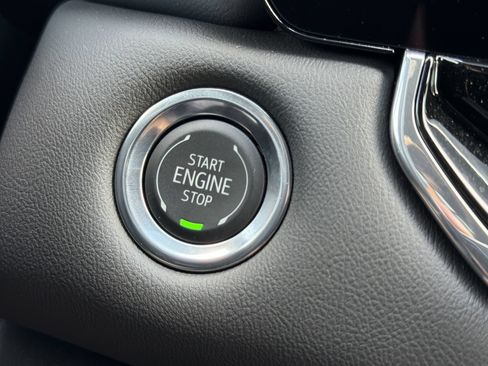 New 2026 GMC Canyon Elevation w/ Convenience Package RWD image 8