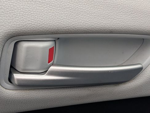 Certified 2021 Toyota Corolla SE FWD image 13
