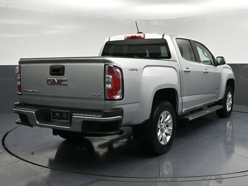 Used 2016 GMC Canyon SLE image 4