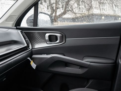 New 2026 Kia Sorento LX image 28