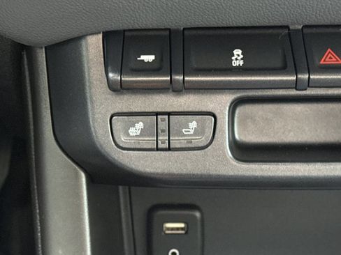 Used 2018 Chevrolet Colorado Z71 image 19