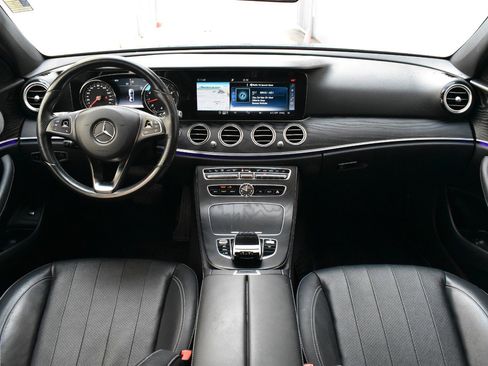 Used 2018 Mercedes-Benz E 300 E 300 image 25