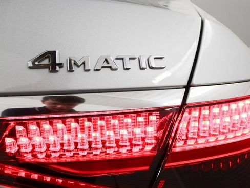 Used 2022 Mercedes-Benz S 580 4MATIC Sedan image 32