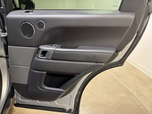 Used 2021 Land Rover Range Rover Sport HST image 25