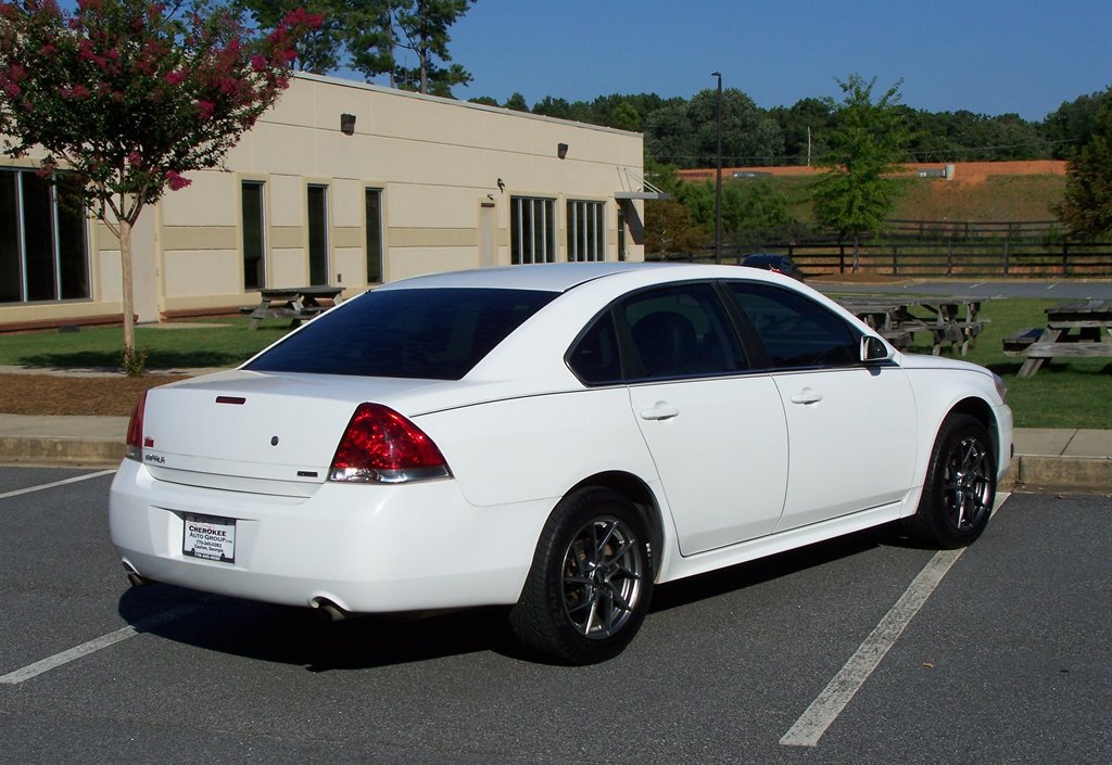 Used 2016 Chevrolet Impala Police FWD image 4