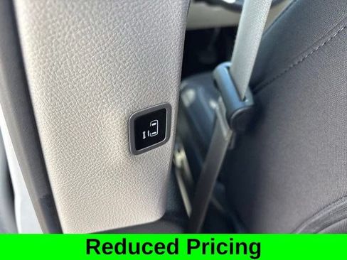 Used 2024 Chrysler Voyager LX FWD image 30