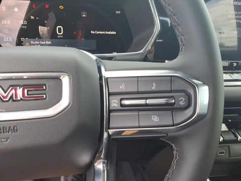 New 2025 GMC Canyon Elevation w/ Convenience Package image 16