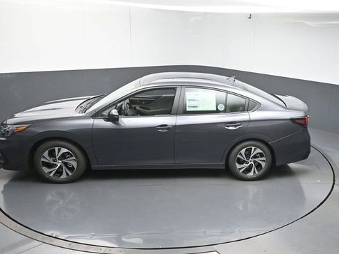 Used 2025 Subaru Legacy Premium w/ Popular Package #1 AWD/4WD image 46