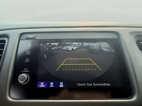 Used 2019 Honda HR-V Sport image 16