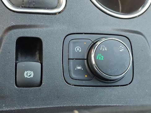 Certified 2024 Chevrolet Traverse LT w/ LPO, Floor Liner Package image 29