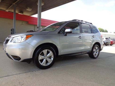 Used 2014 Subaru Forester 2.5i Limited w/ Popular Package #1 AWD/4WD image 1