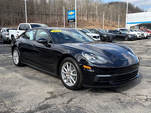 Used 2018 Porsche Panamera 4S image 9