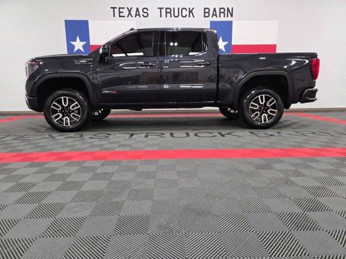 Used 2023 GMC Sierra 1500 AT4 w/ AT4 Premium Package image 1