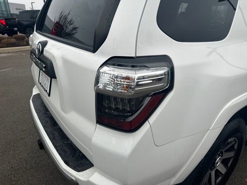 Used 2019 Toyota 4Runner TRD Off-Road image 37