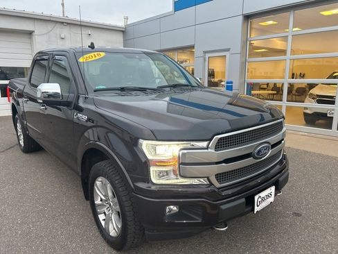 Used 2018 Ford F150 Platinum w/ Equipment Group 701A Luxury image 2