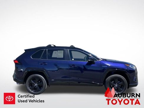 Certified 2021 Toyota RAV4 XSE w/ XSE Grade Weather Package AWD/4WD image 9