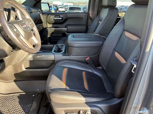 Certified 2022 GMC Sierra 1500 AT4 w/ AT4 Premium Package image 21
