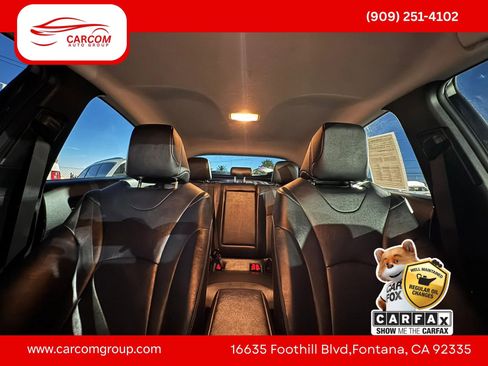 Used 2016 Toyota Prius Four Touring FWD image 38